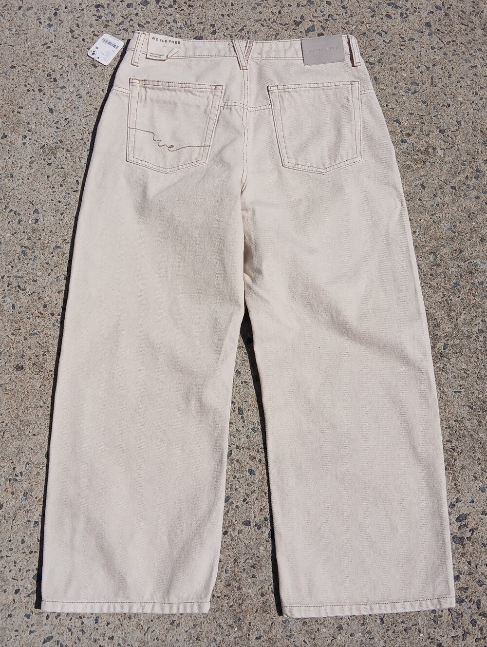 We The Free Deep Trance Boyfried Jeans in Cream Sz 27 NEW - Picture 3 of 10